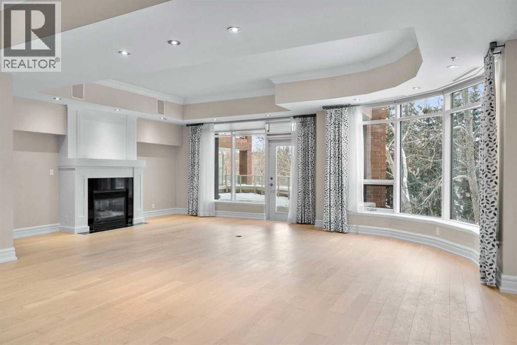 Single Family House for Sale in   Princeton Way SW Eau Claire Calgary 