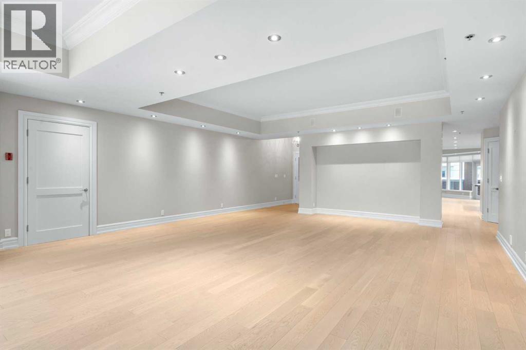 Single Family House for Sale in   Princeton Way SW Eau Claire Calgary 