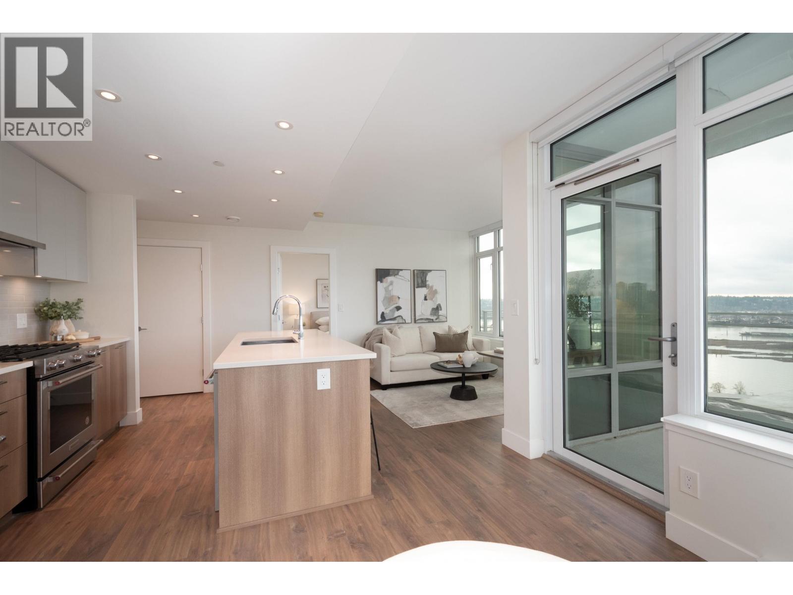 2102 258 NELSON'S COURT, New Westminster