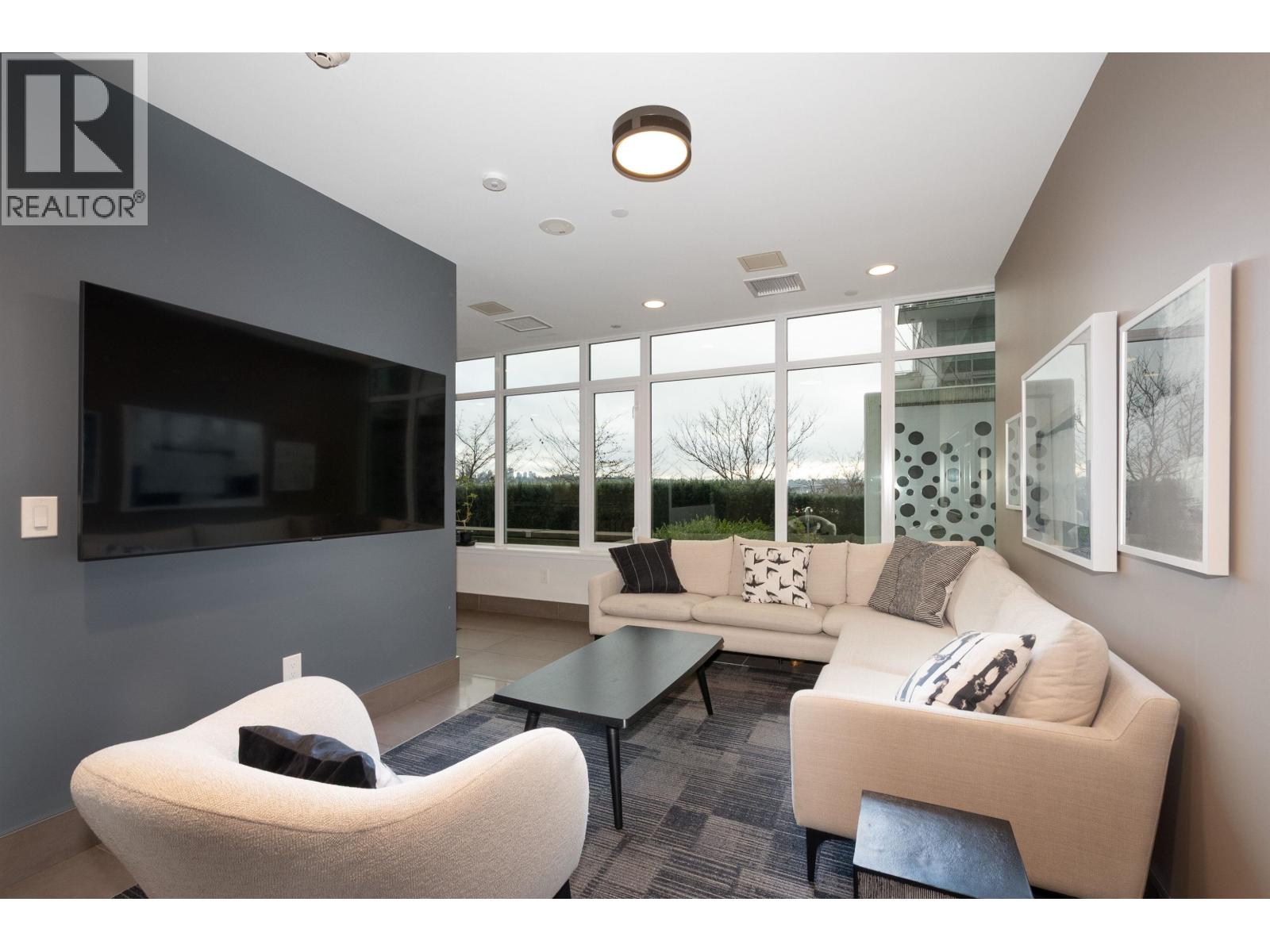 2102 258 NELSON'S COURT, New Westminster