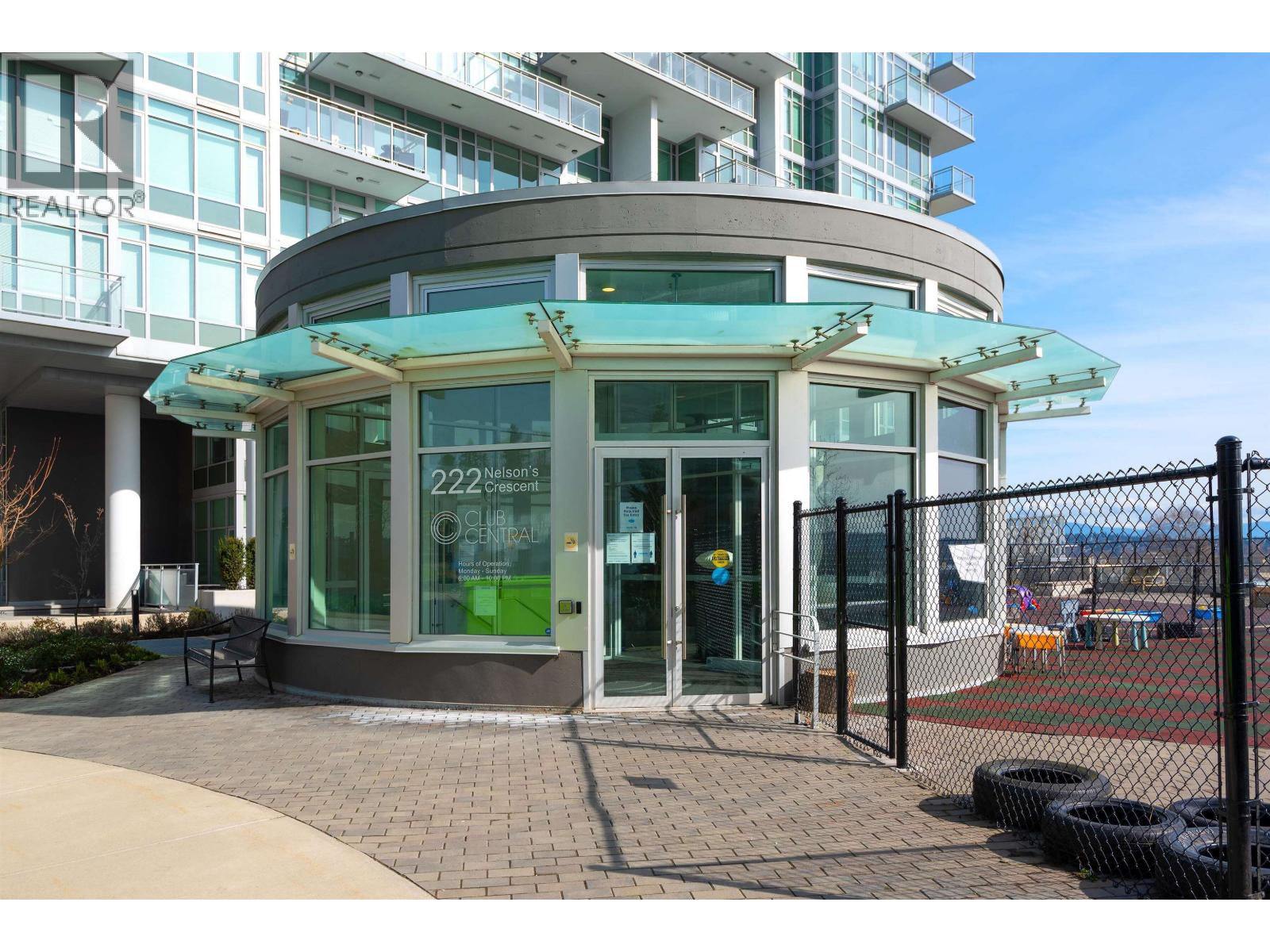 2102 258 NELSON'S COURT, New Westminster