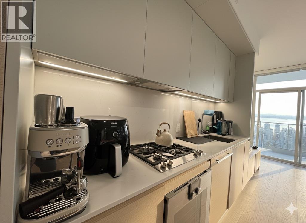 3801 1289 HORNBY STREET, Vancouver