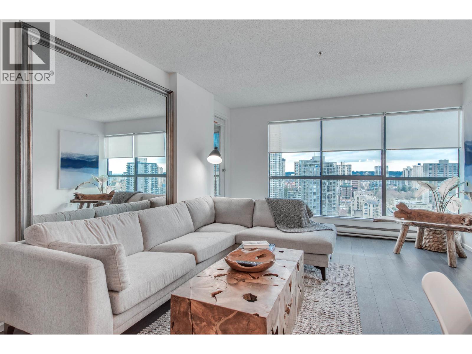 PH6 1060 ALBERNI STREET, Vancouver