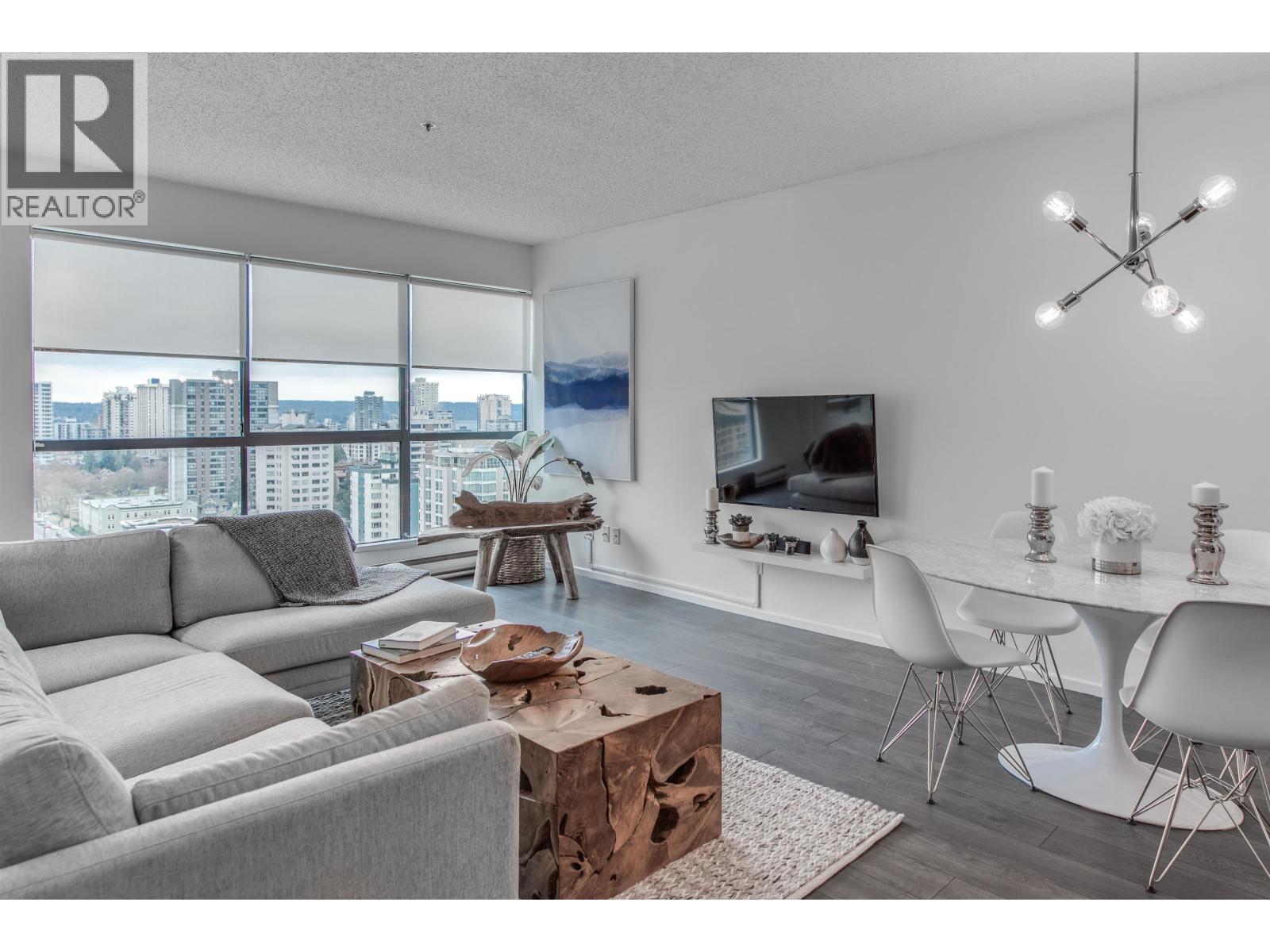 PH6 1060 ALBERNI STREET, Vancouver