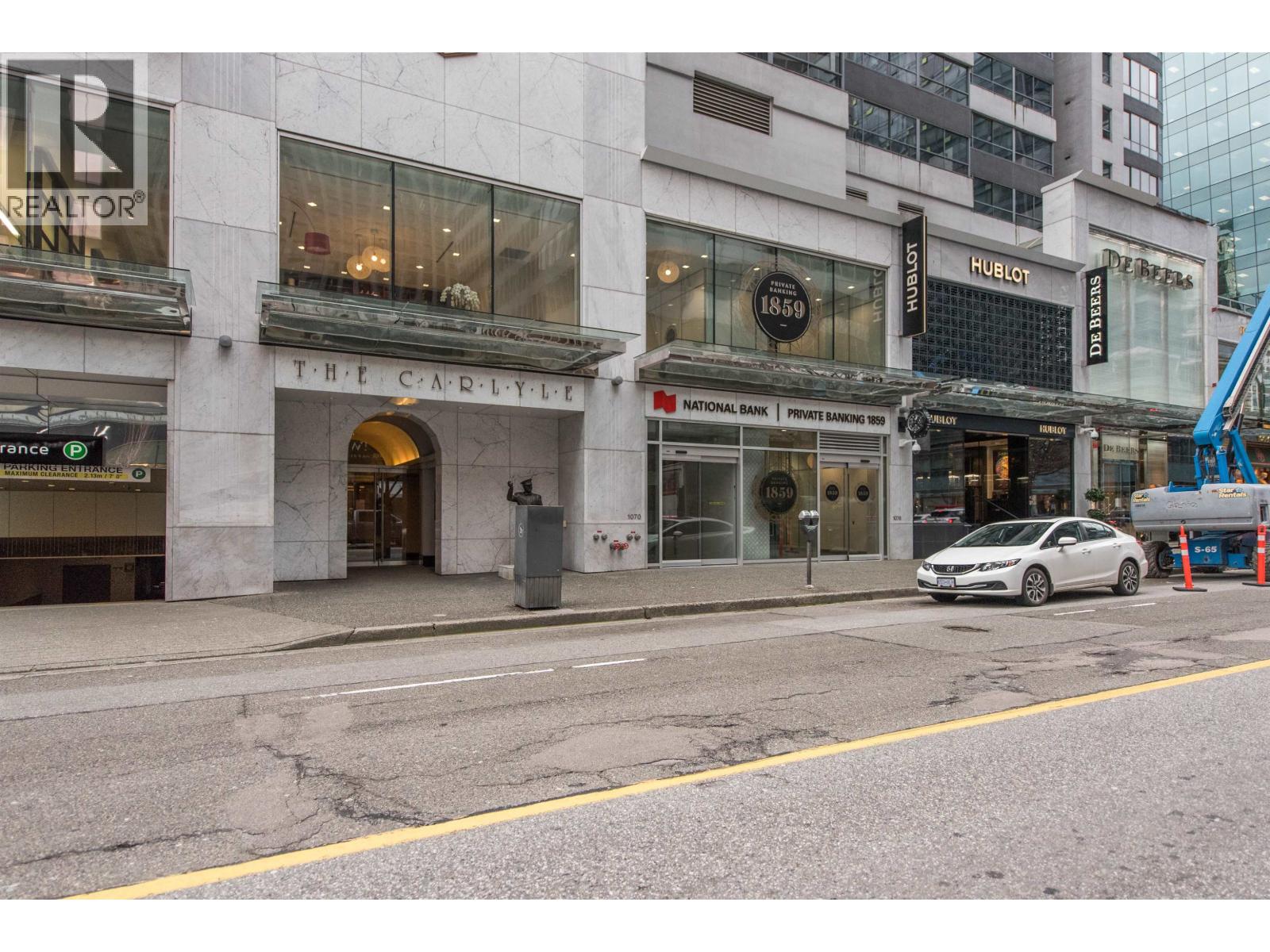 PH6 1060 ALBERNI STREET, Vancouver