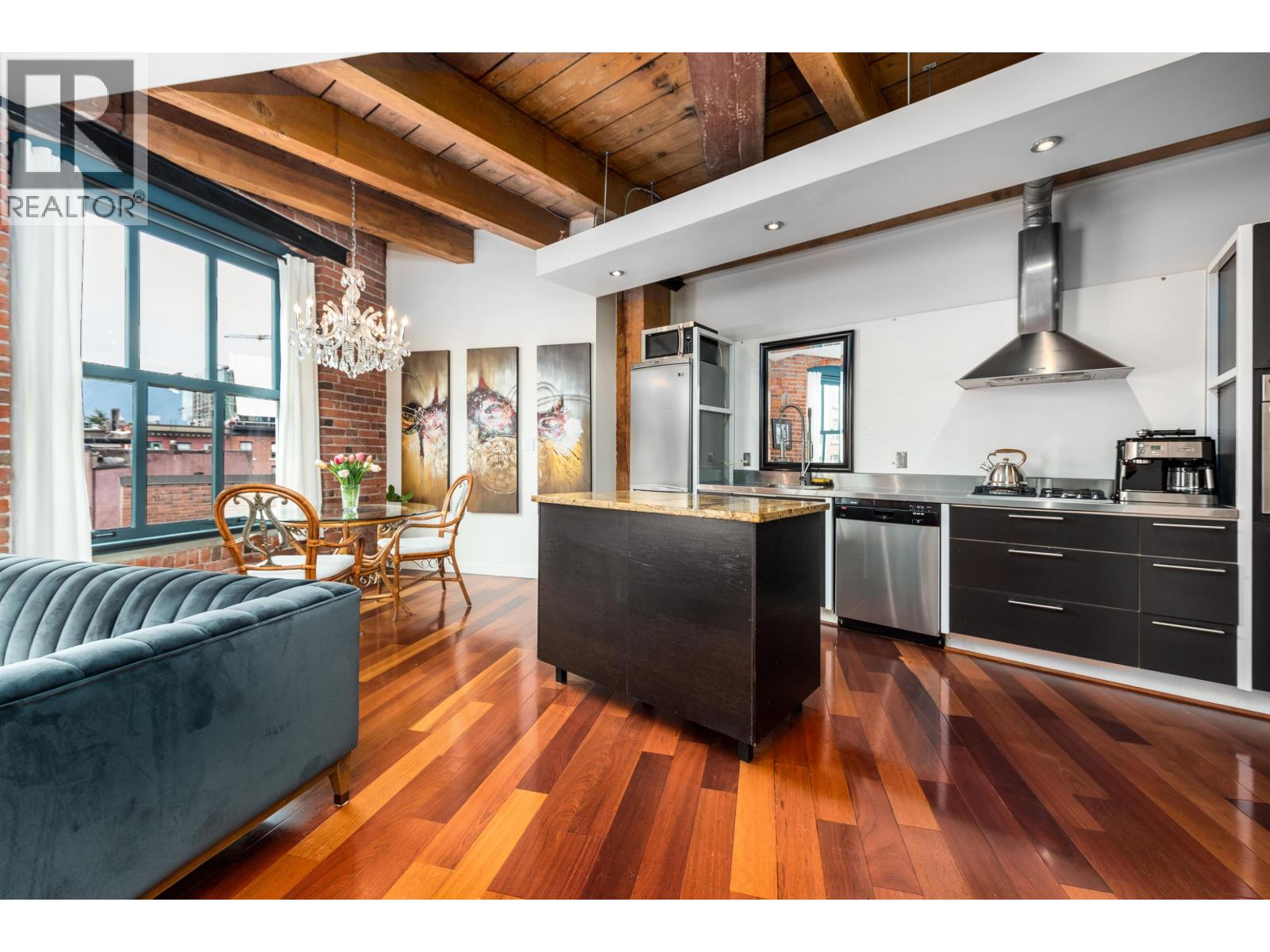 302 55 E CORDOVA STREET, Vancouver