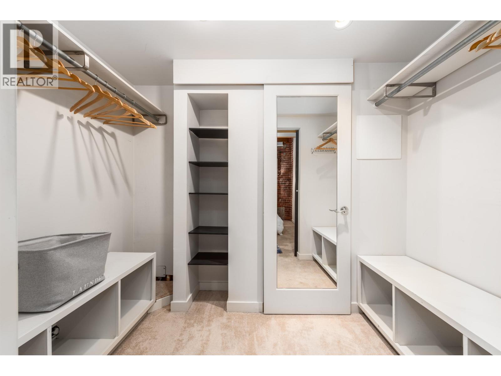 302 55 E CORDOVA STREET, Vancouver