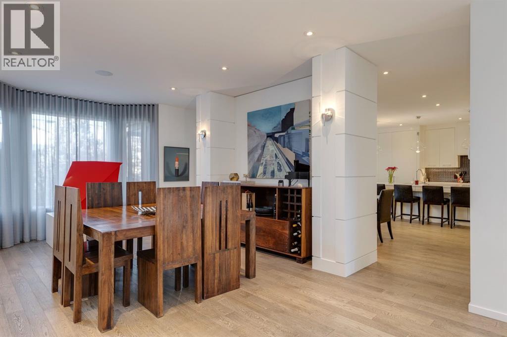 Single Family House for Sale in   Street NW Hillhurst Calgary 