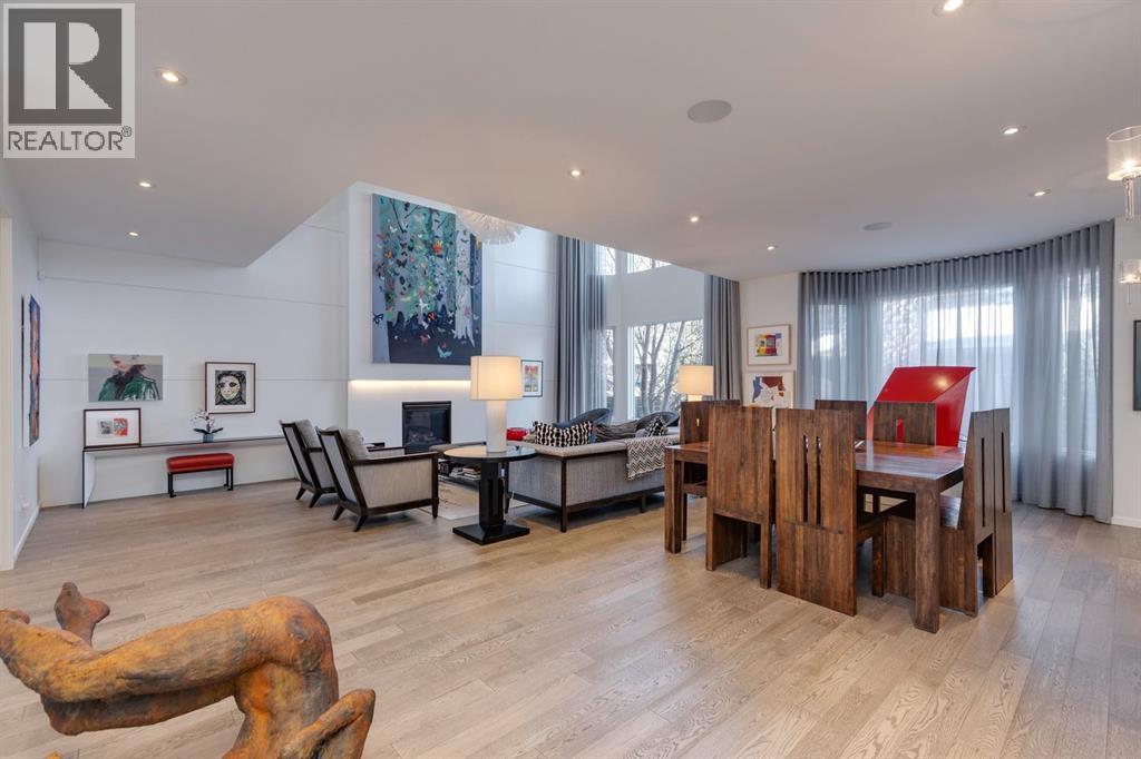 Single Family House for Sale in   Street NW Hillhurst Calgary 