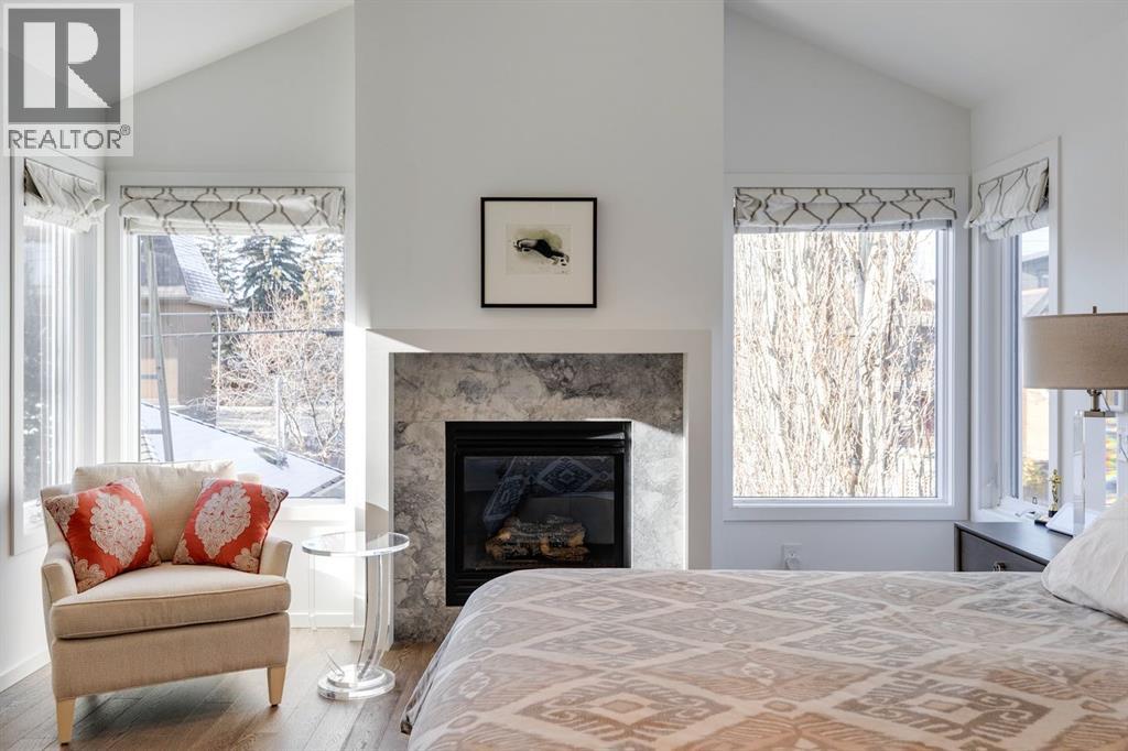 Single Family House for Sale in   Street NW Hillhurst Calgary 