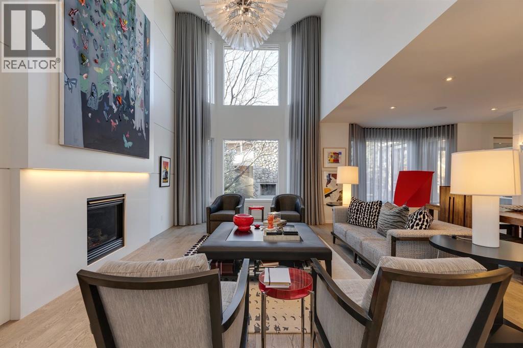 Single Family House for Sale in   Street NW Hillhurst Calgary 