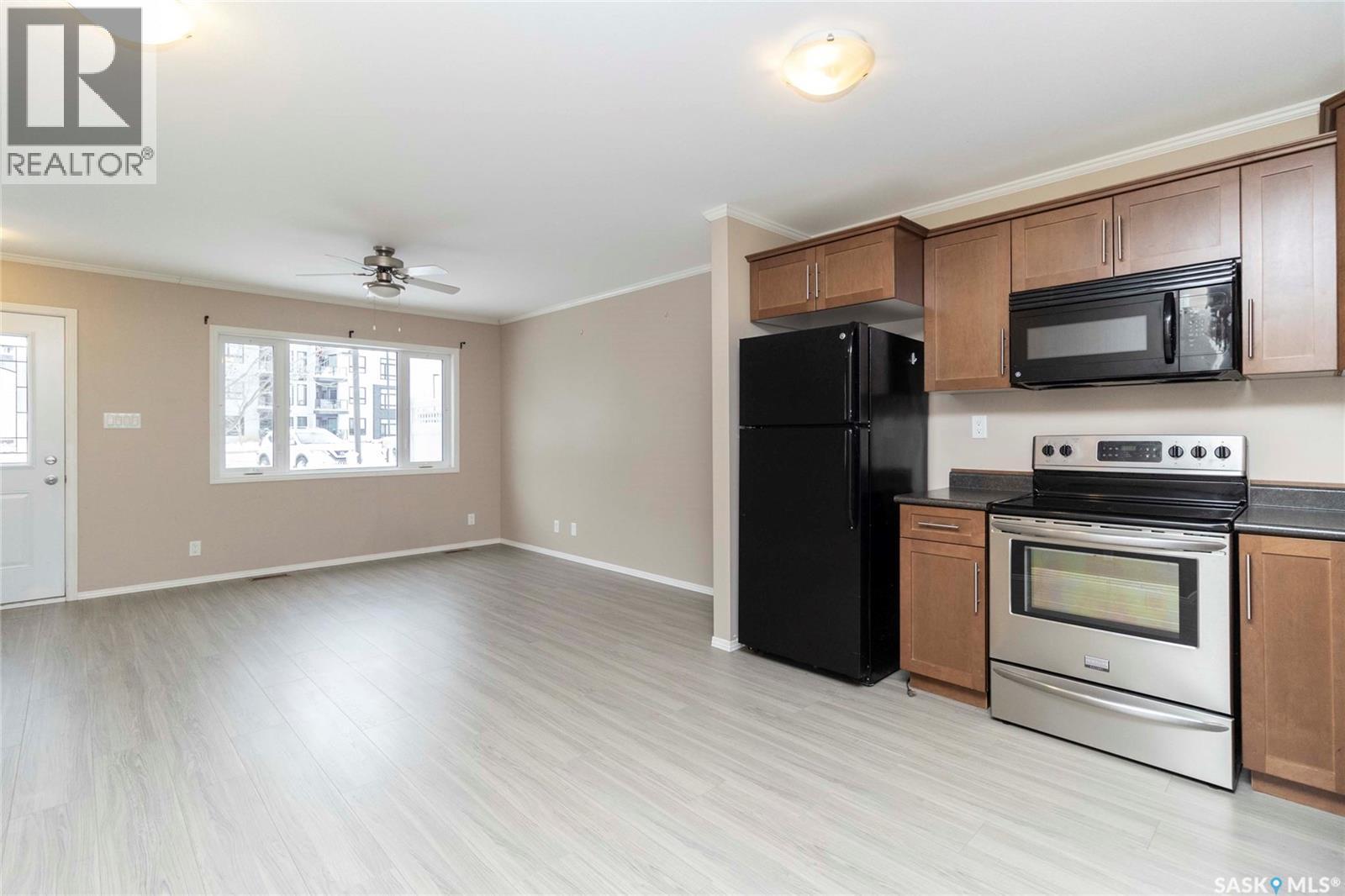 Single Family House for Sale in   Dalgleish LINK Saskatoon 