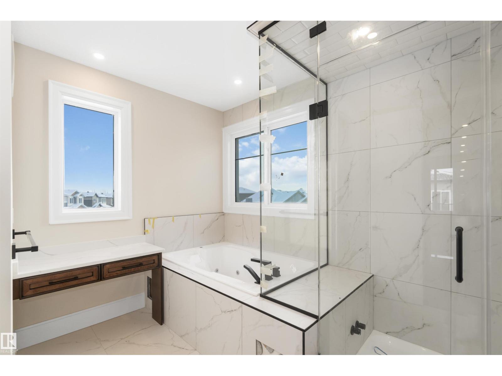 3406 SOLEIL BV, Beaumont