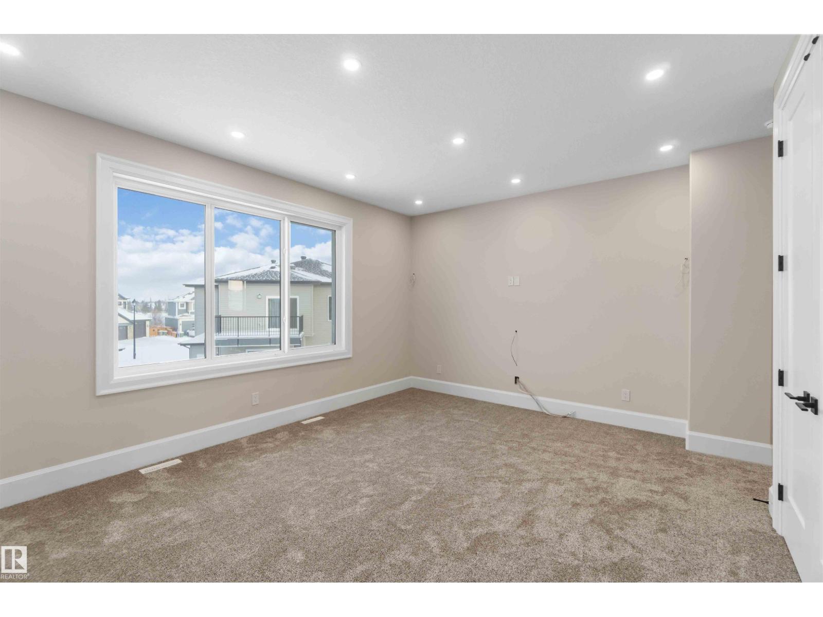 3406 SOLEIL BV, Beaumont