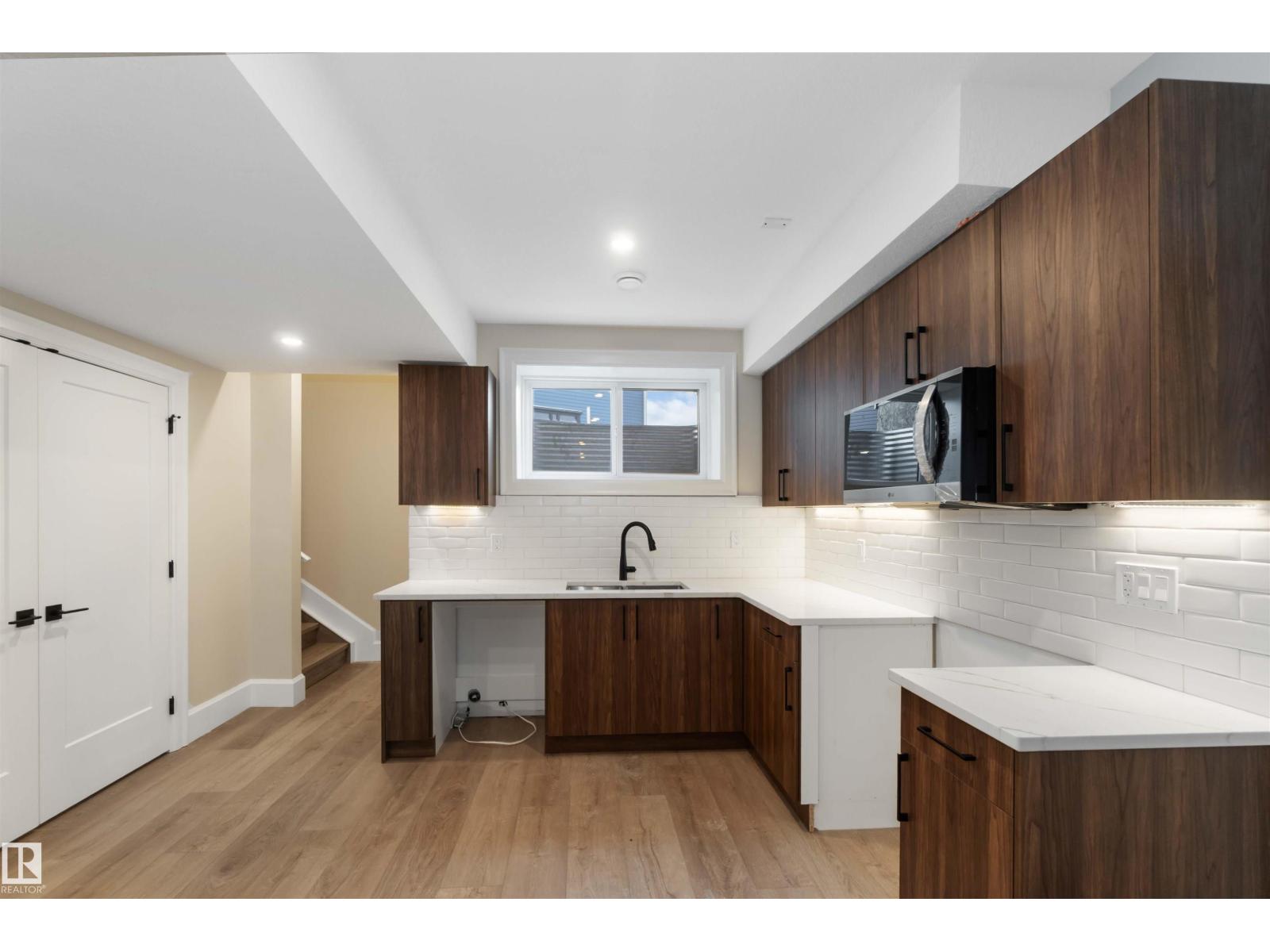 3406 SOLEIL BV, Beaumont