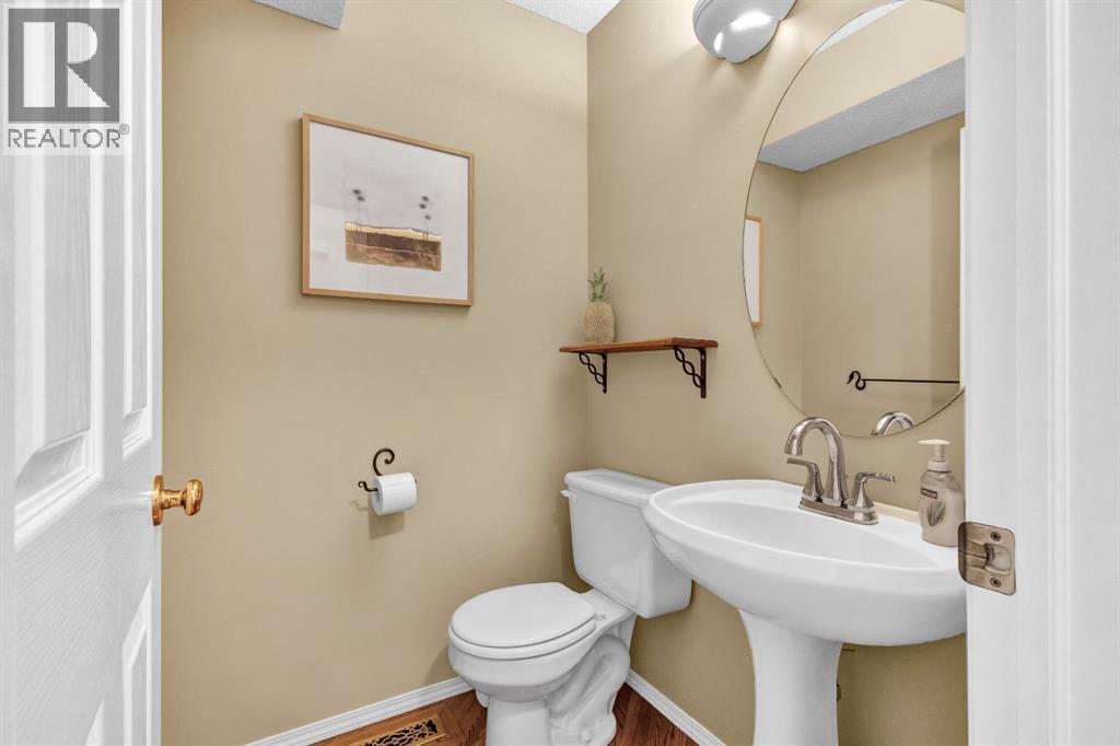 11137 Hidden Valley Drive NW, Calgary, Alberta