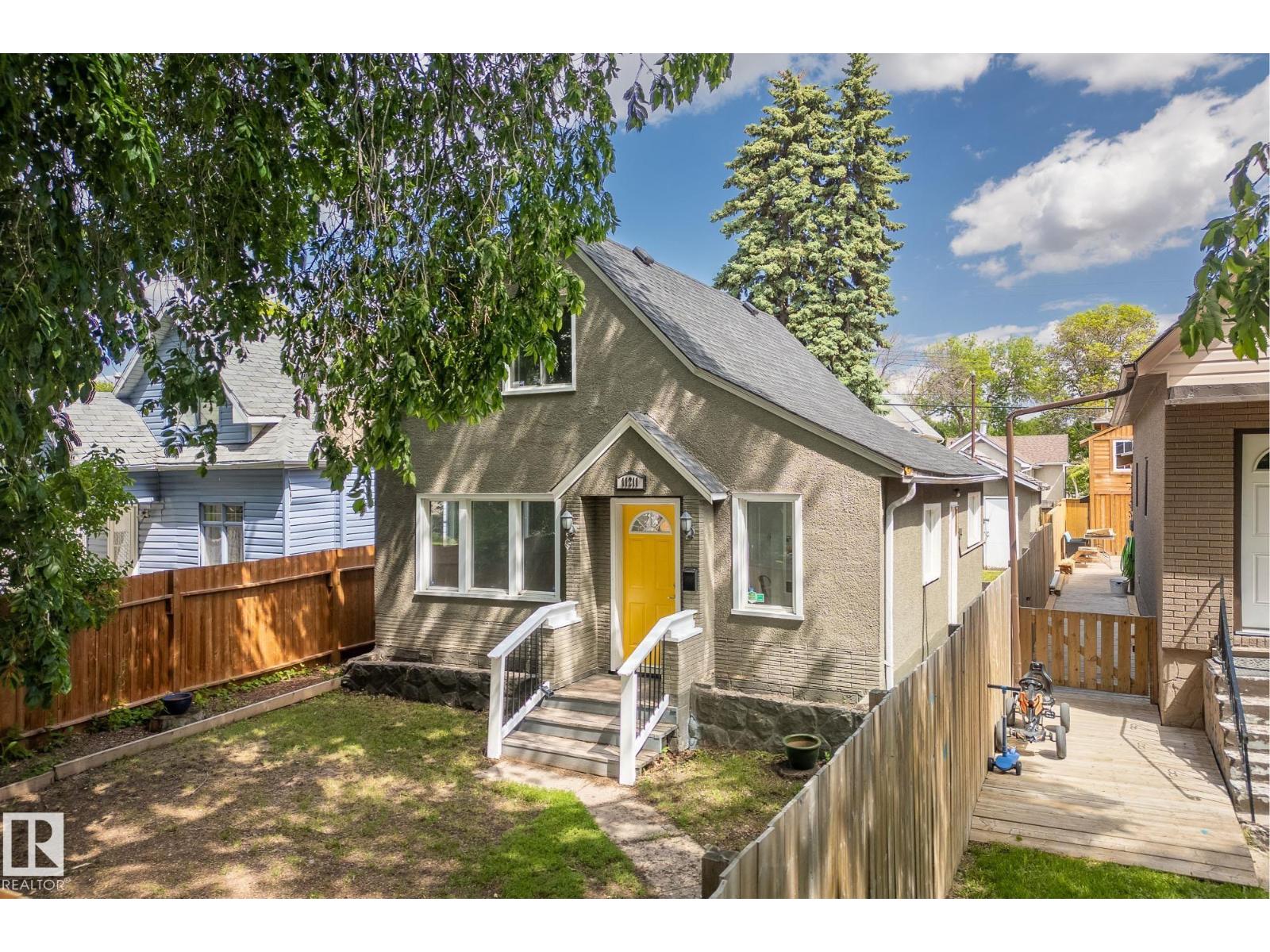 11211 93 ST NW, Edmonton
