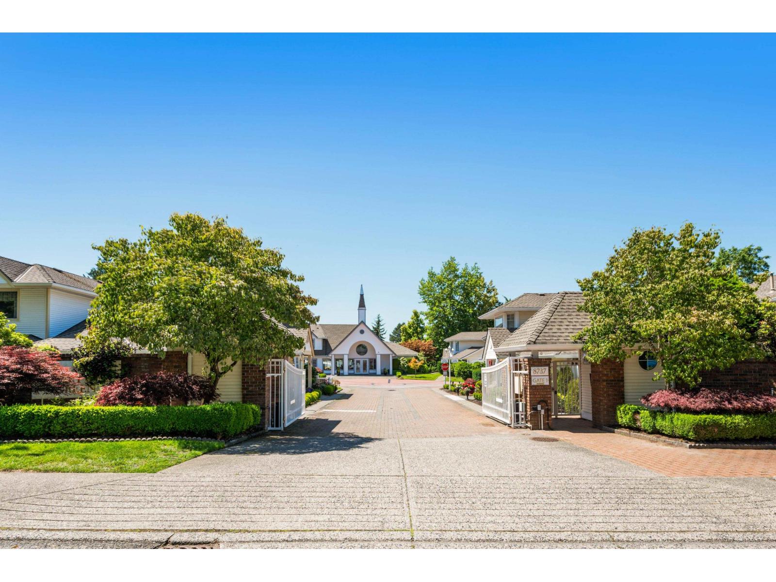 62 8737 212TH STREET, Langley