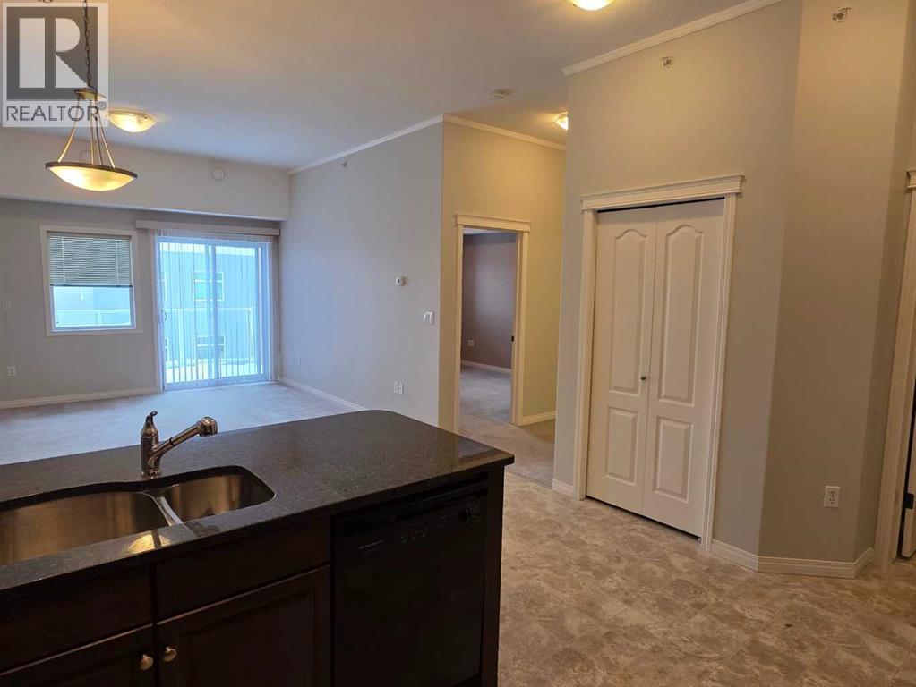 Single Family House for Sale in    Avenue SE Connaught Medicine Hat 