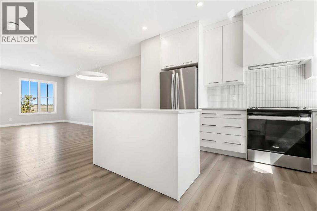 Single Family House for Sale in  Rangeview Avenue SE Rangeview Calgary 