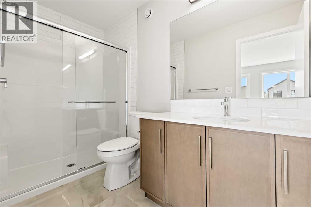 Single Family House for Sale in  Rangeview Avenue SE Rangeview Calgary 