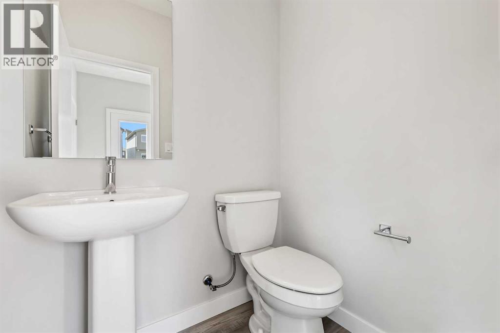 Single Family House for Sale in  Rangeview Avenue SE Rangeview Calgary 