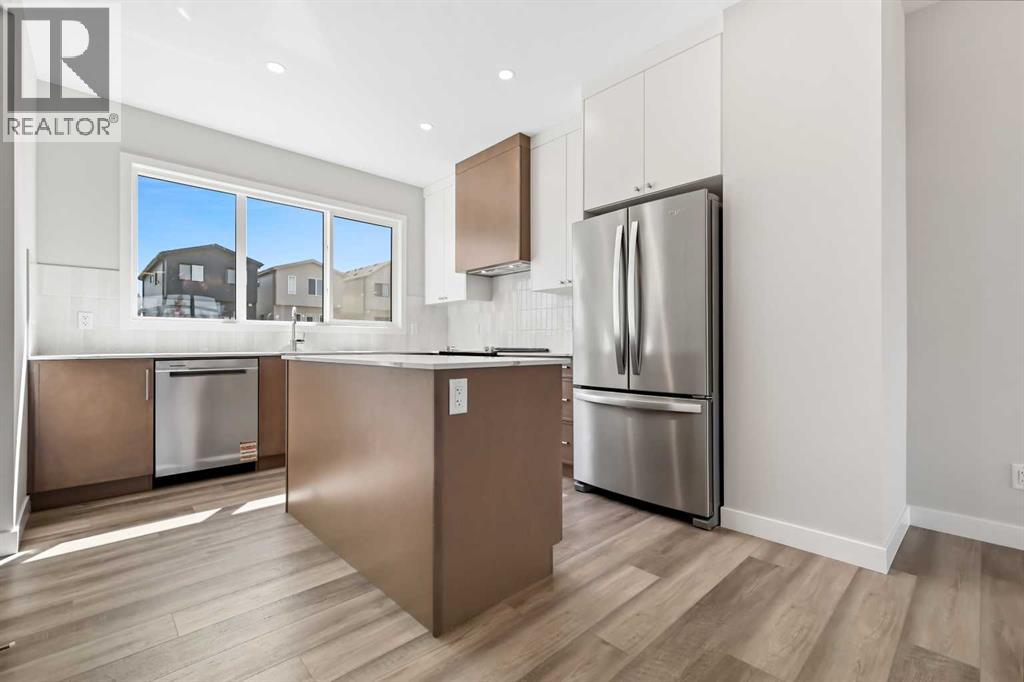 Single Family House for Sale in  Rangeview Avenue SE Rangeview Calgary 