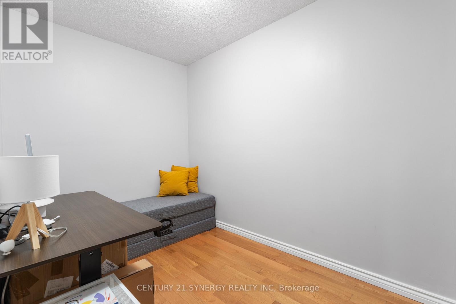 #306 263 WELLINGTON STREET W - 22