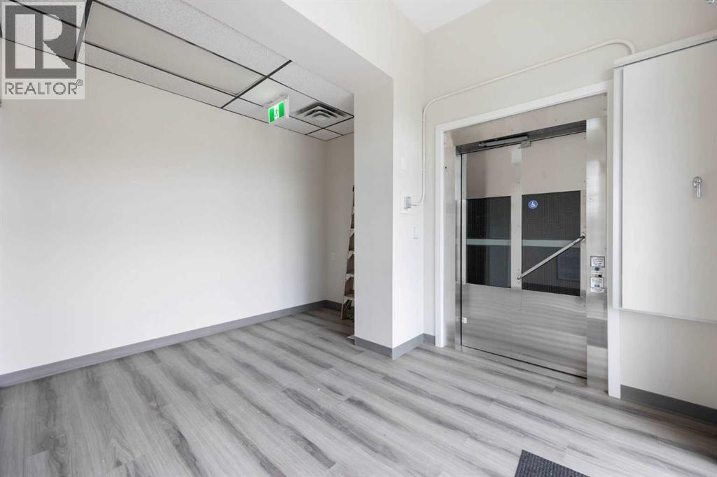 9401 Franklin Avenue, Fort McMurray