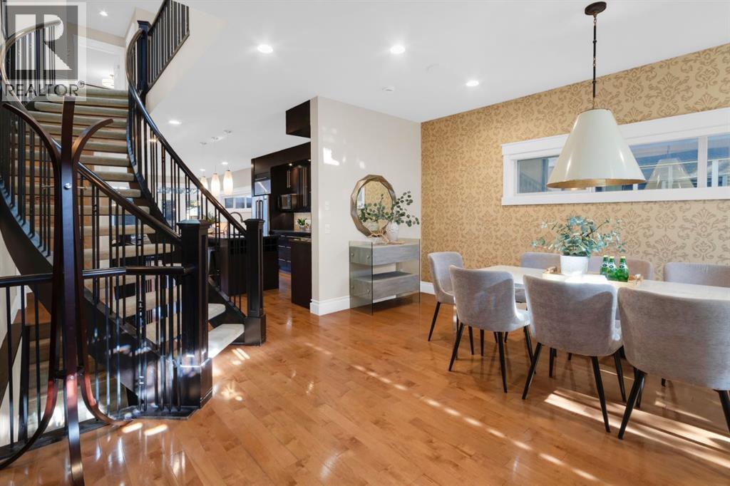 Single Family House for Sale in   Avenue SW Altadore Calgary 