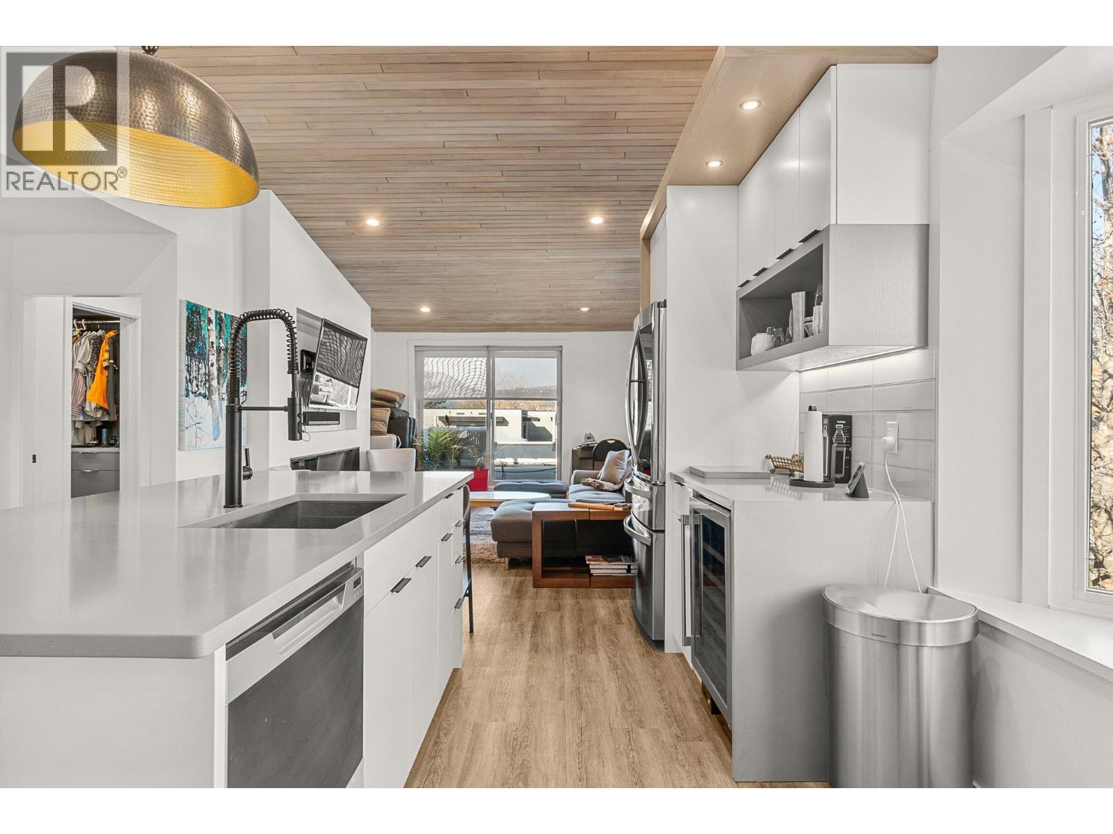 312 2900 Abbott Street, Kelowna