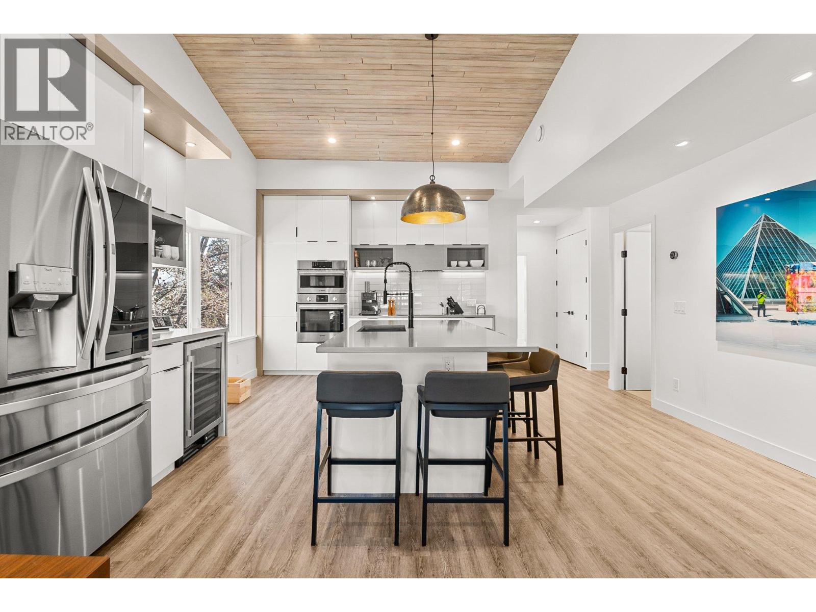 312 2900 Abbott Street, Kelowna