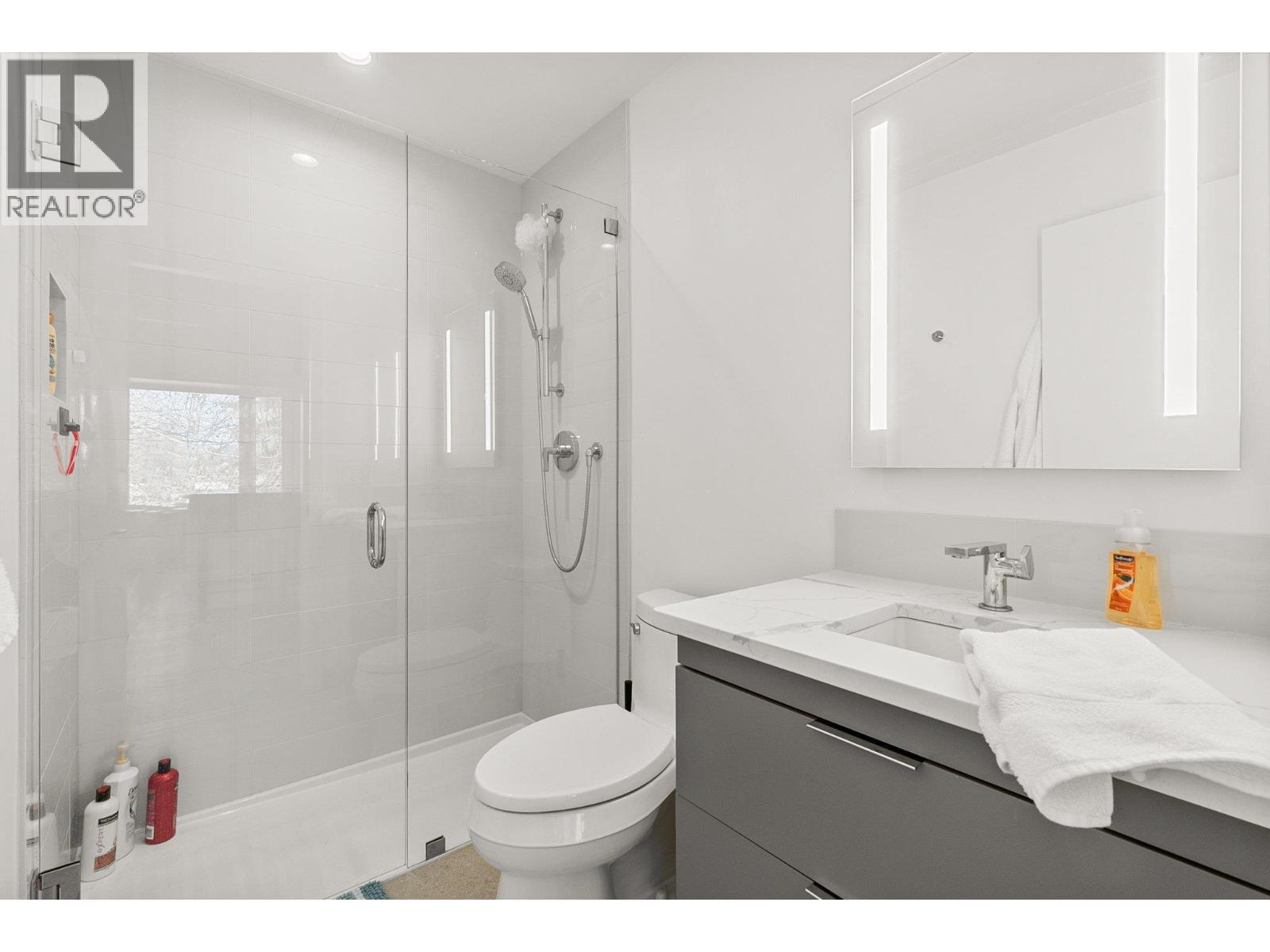 312 2900 Abbott Street, Kelowna