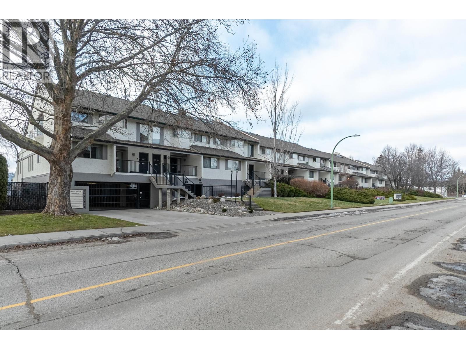 312 2900 Abbott Street, Kelowna