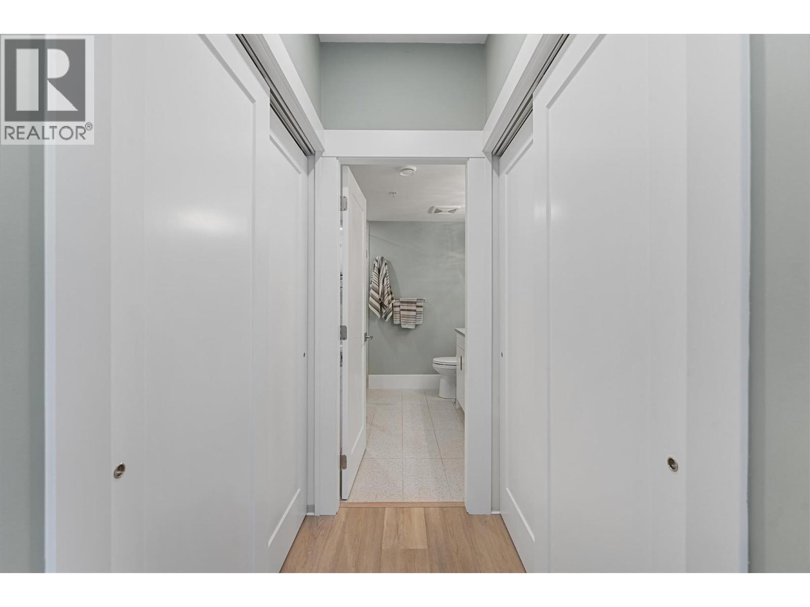 220 4000 REDSTONE Crescent, Peachland