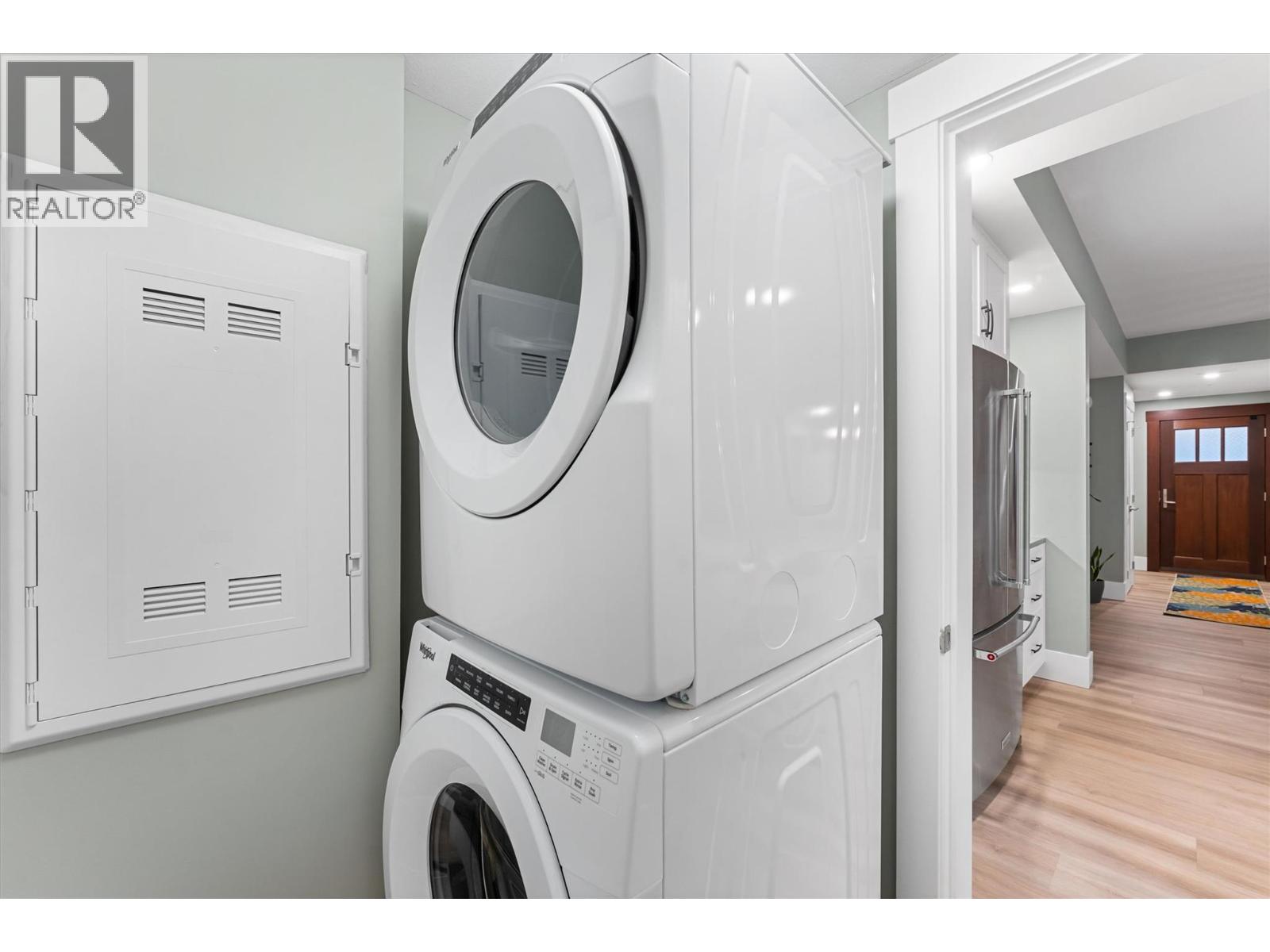 220 4000 REDSTONE Crescent, Peachland