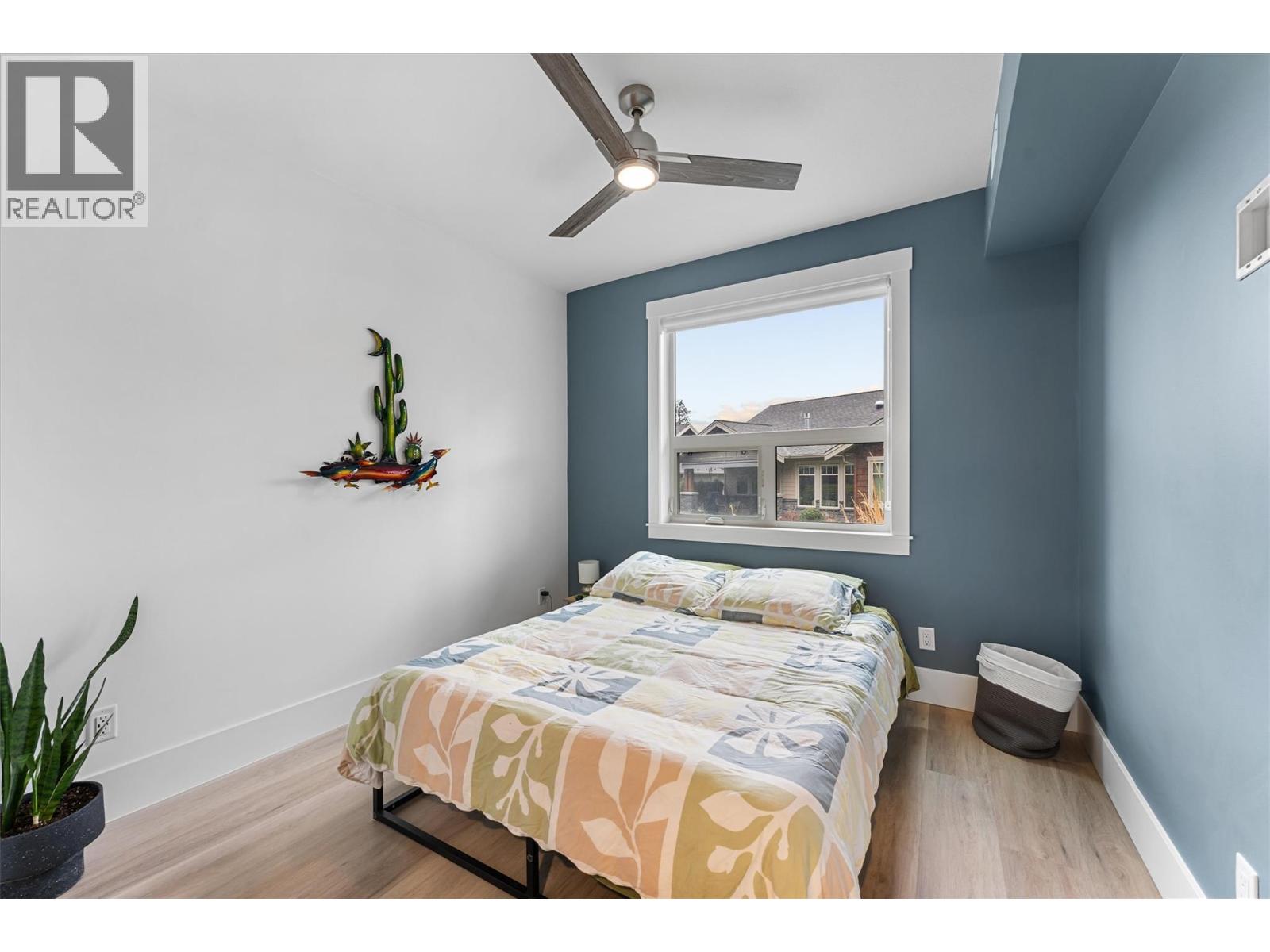 220 4000 REDSTONE Crescent, Peachland