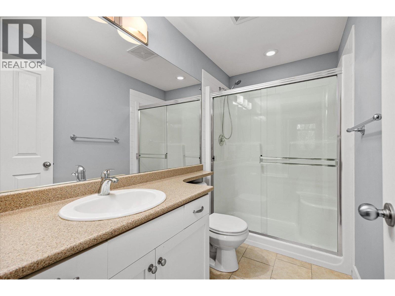 3106 3832 Old Okanagan Highway, Kelowna