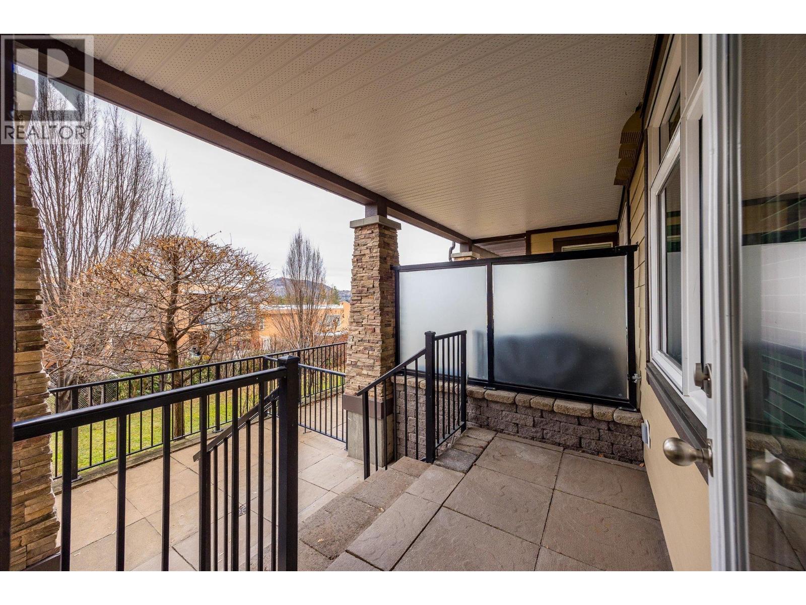 3106 3832 Old Okanagan Highway, Kelowna