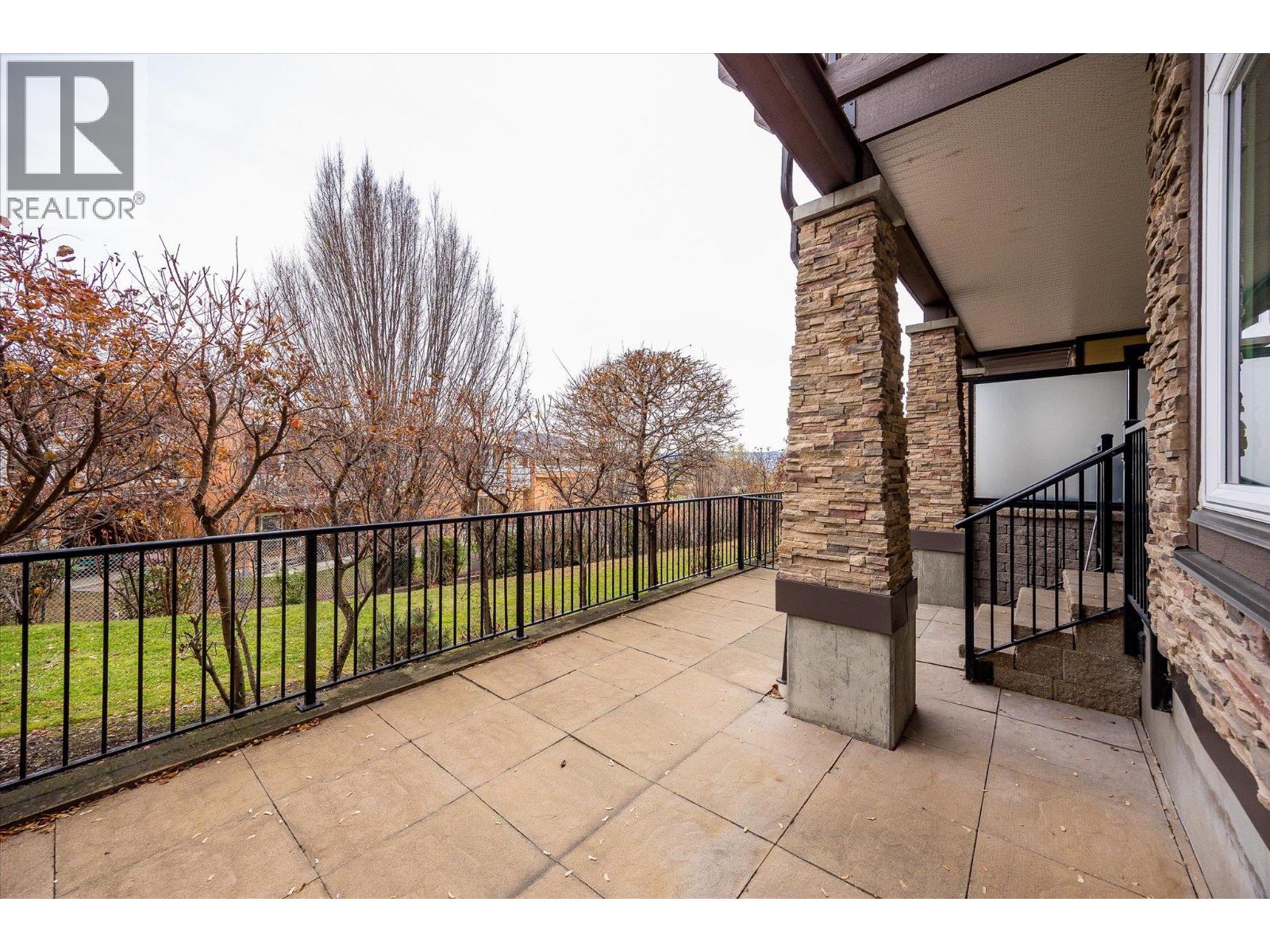 3106 3832 Old Okanagan Highway, Kelowna