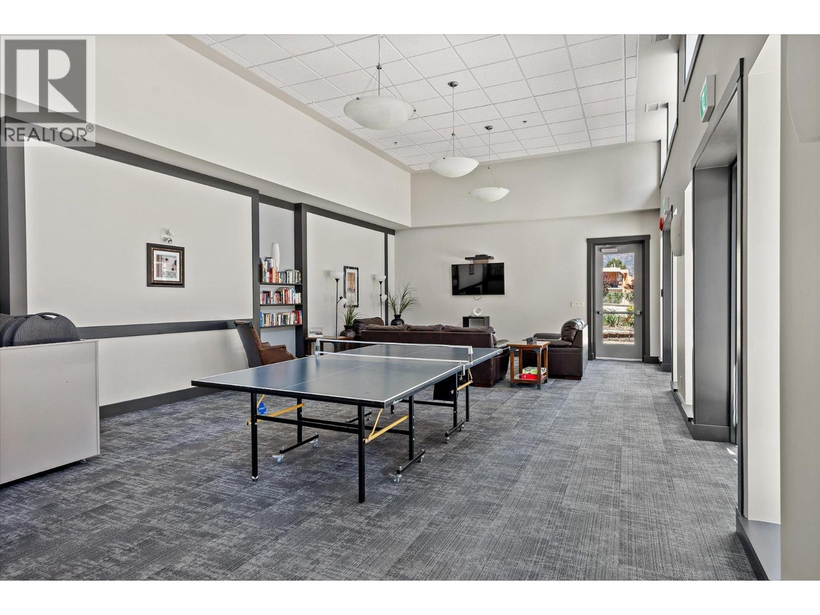 3106 3832 Old Okanagan Highway, Kelowna