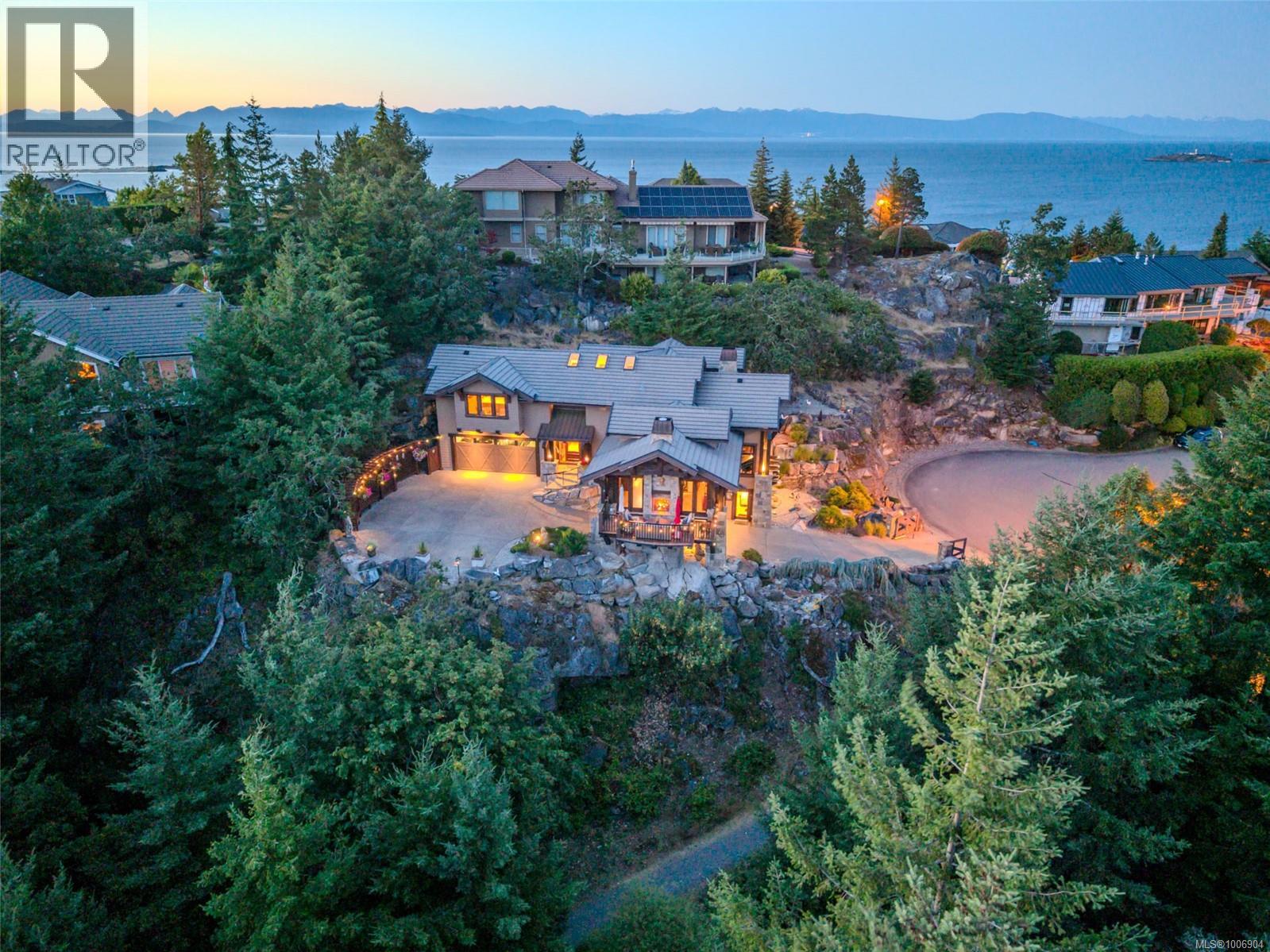 3430 Sinclair Pl, Nanoose Bay