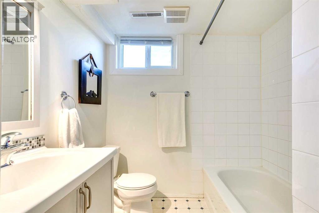 Single Family House Bungalow for Sale in  Worcester Drive SW Wildwood Calgary 