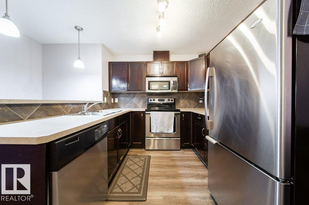 #105 5951 165 AV NW - 6