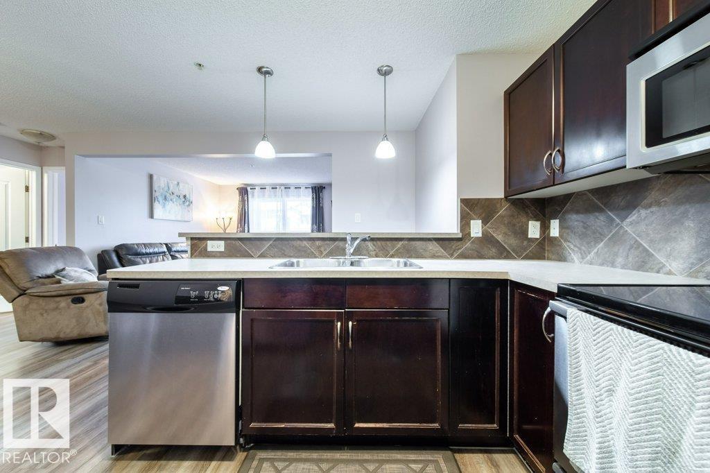 #105 5951 165 AV NW - 7