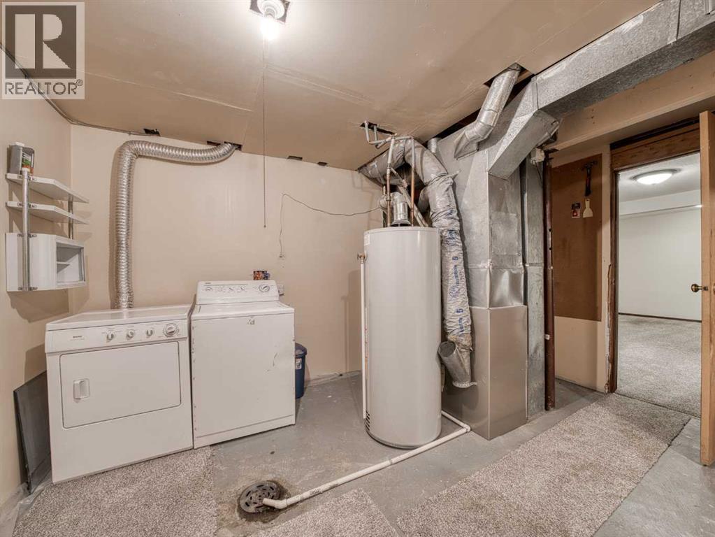 Single Family House for Sale in  Martinbrook Road NE Martindale Calgary 