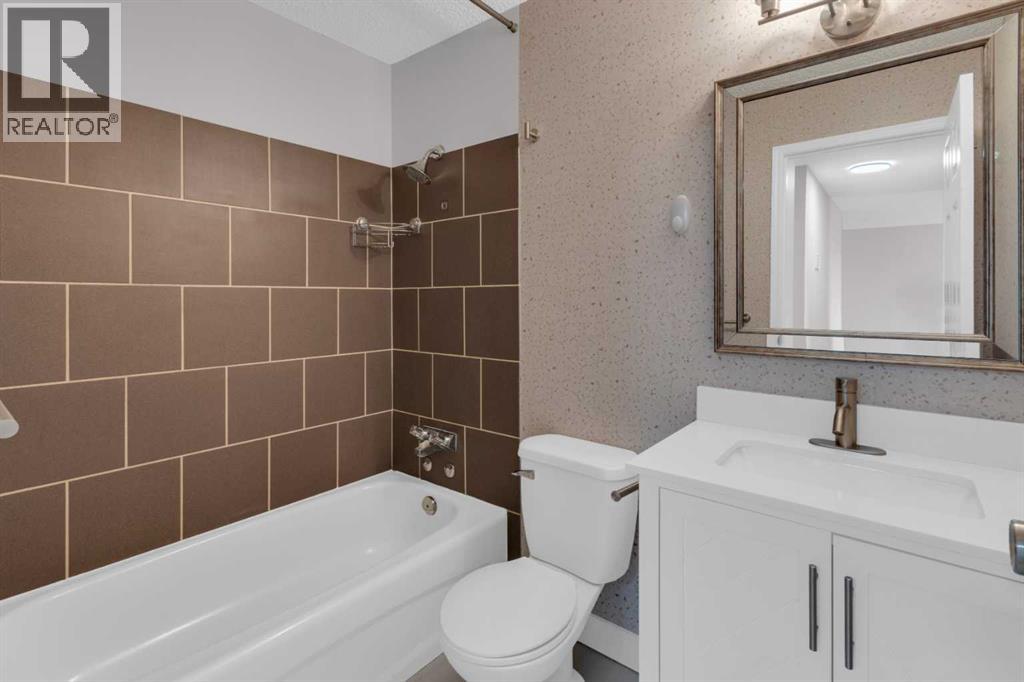 Single Family House for Sale in   Erlton Court SW Parkhill Calgary 