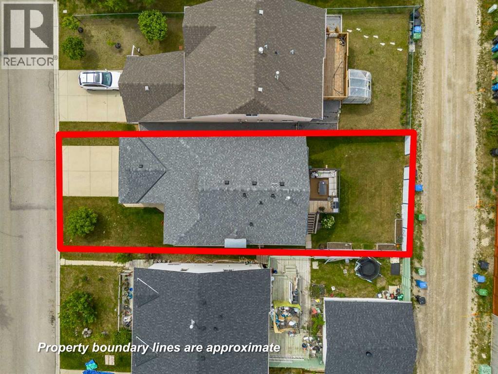 Single Family House 3 Level for Sale in  Harvest Glen Rise NE Harvest Hills Calgary 