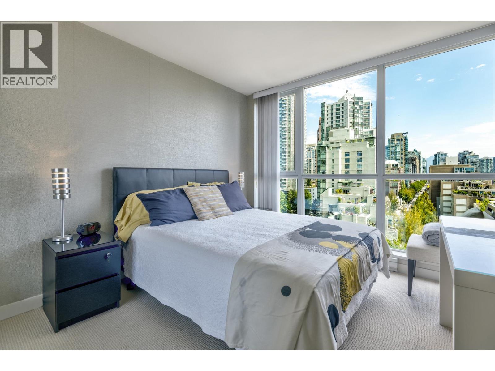 1207 1408 STRATHMORE MEWS, Vancouver