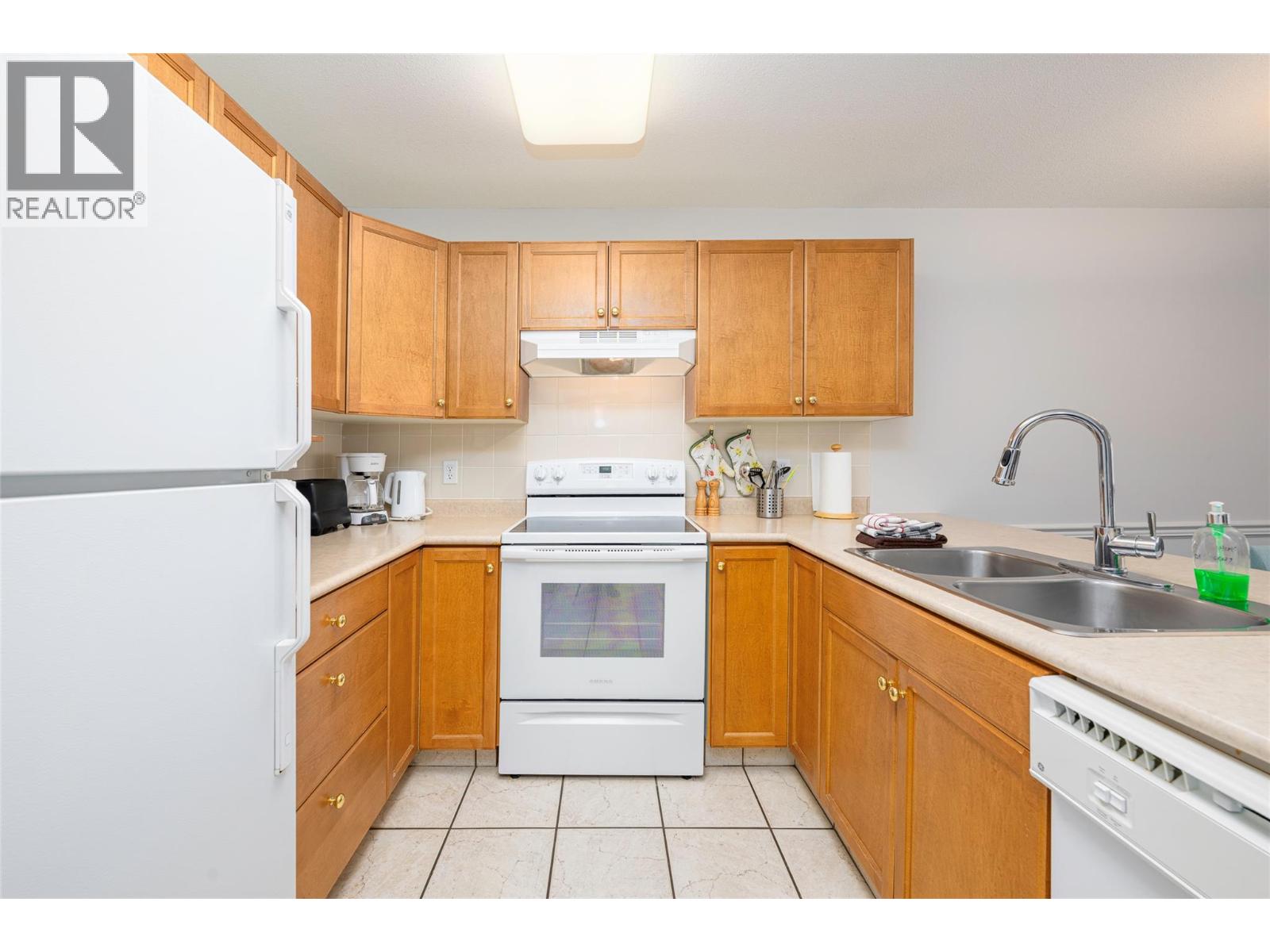 308 215 Kettle View Road, Big White